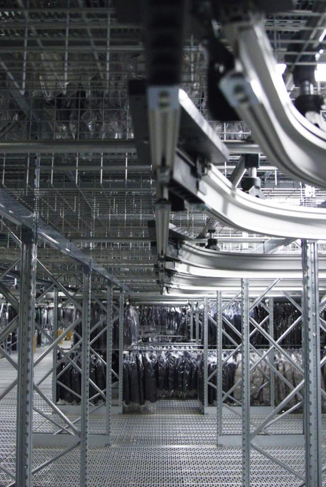 Produzione e gestione logistica MHART – magazzino e processi automatizzati”